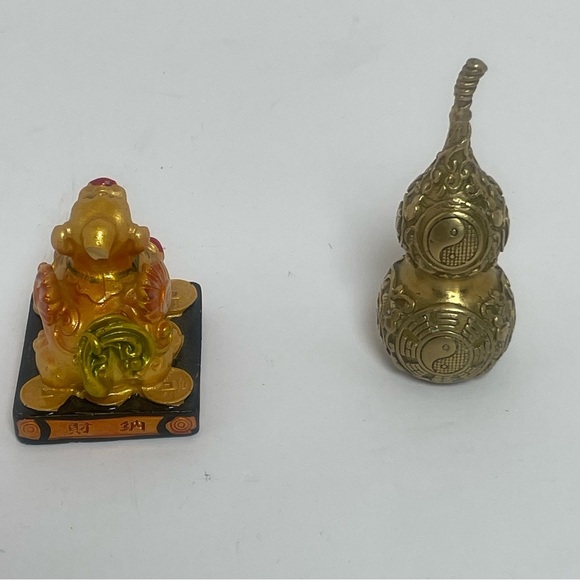 Gold Tone and Brass Feng Shui Figurine Set with Wu Lu - Picture 6 of 12